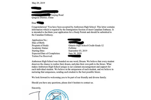 加拿大安伯森高中12年级